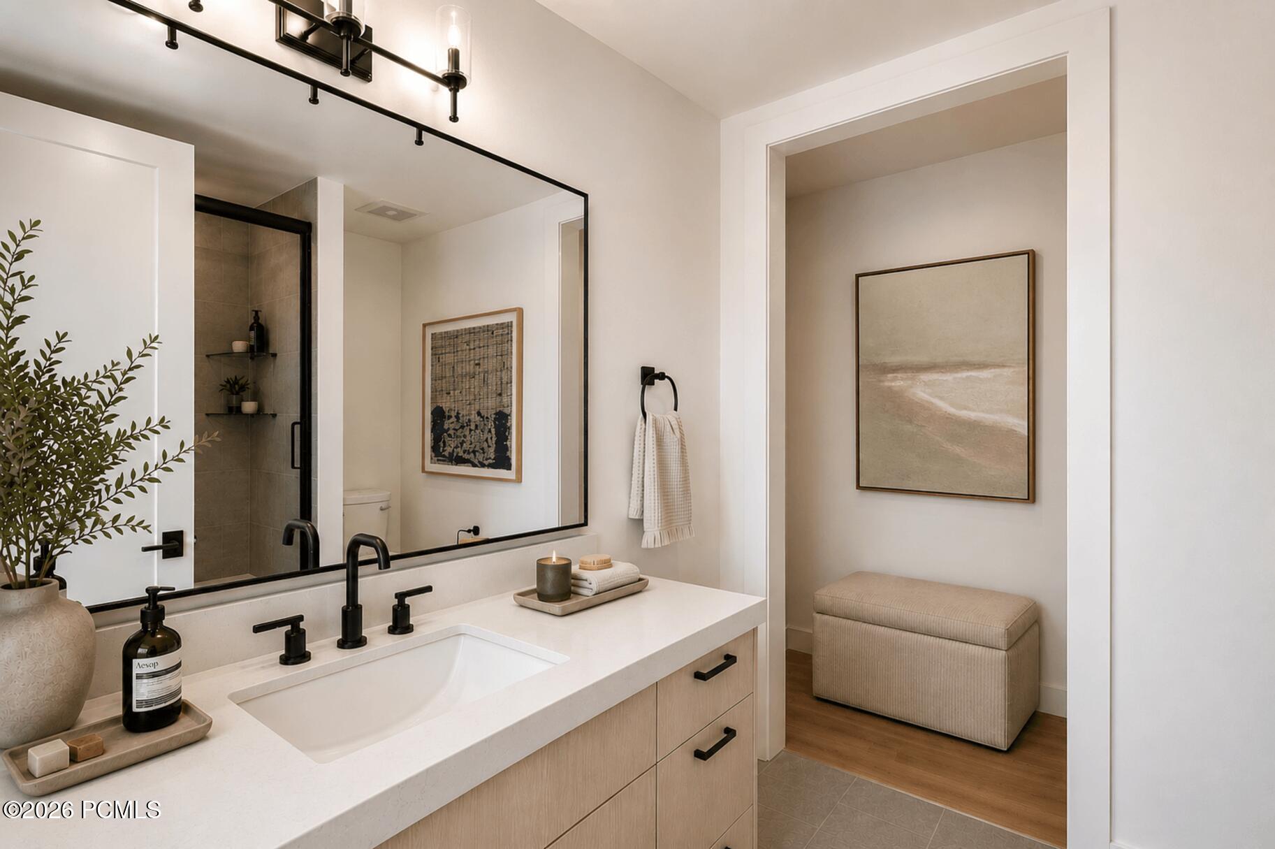 2250 E Murray Holladay Road Unit: 201