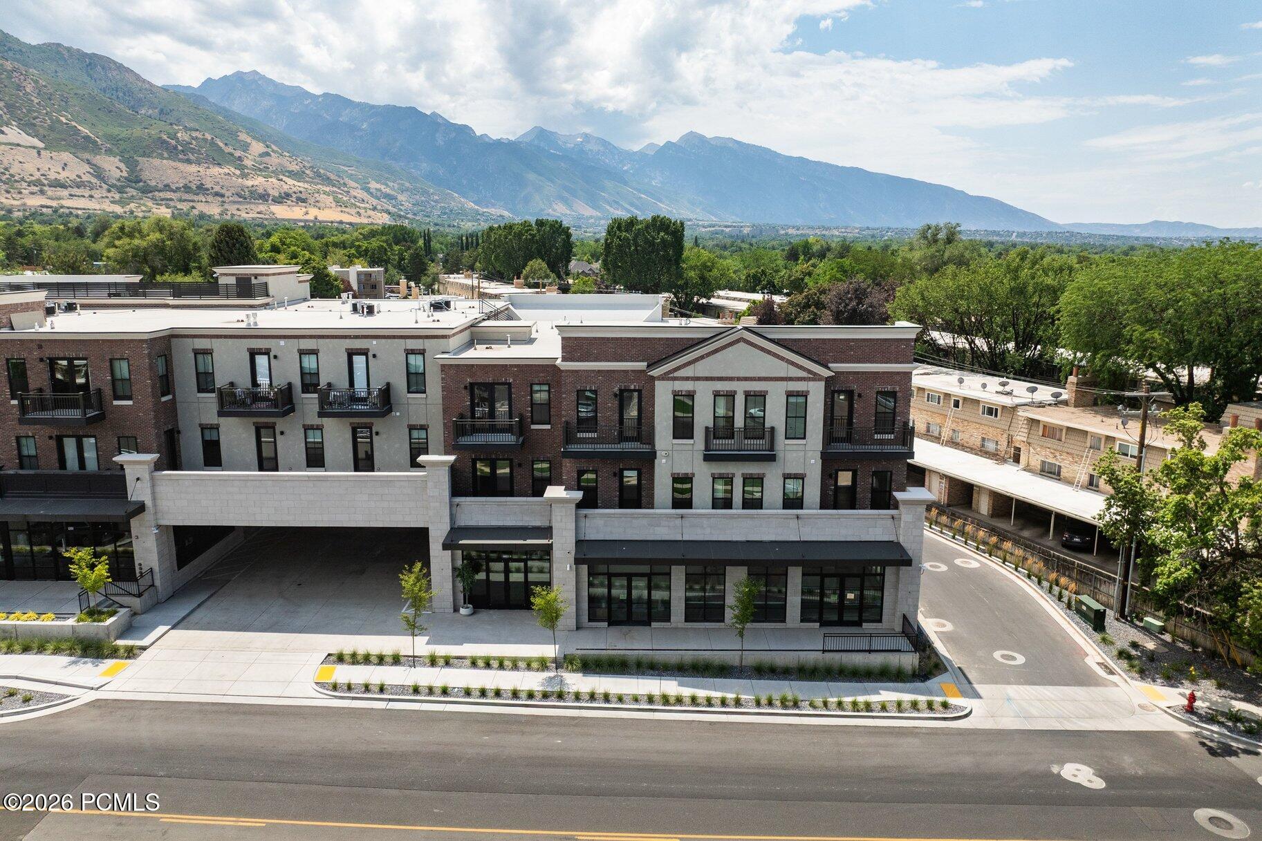 2250 E Murray Holladay Road Unit: 201
