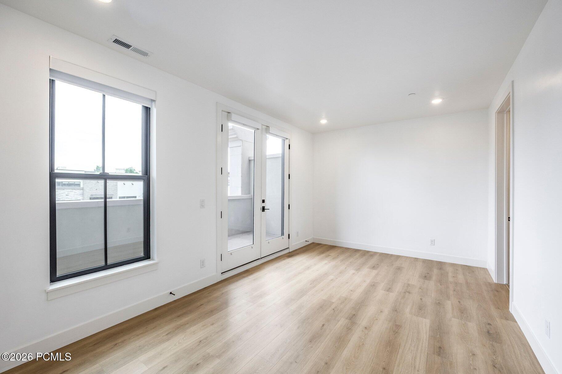 2250 E Murray Holladay Road Unit: 201