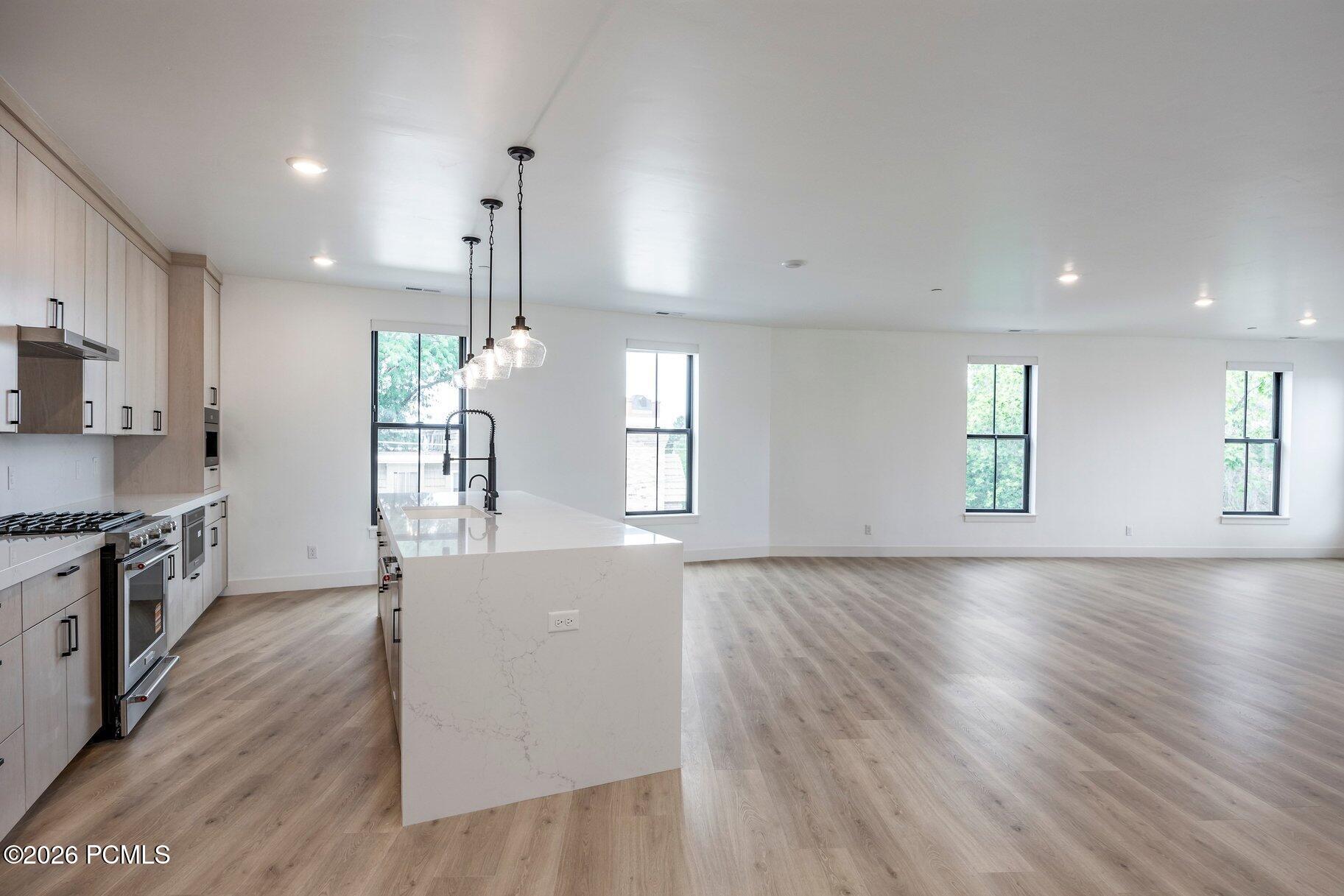 2250 E Murray Holladay Road Unit: 201
