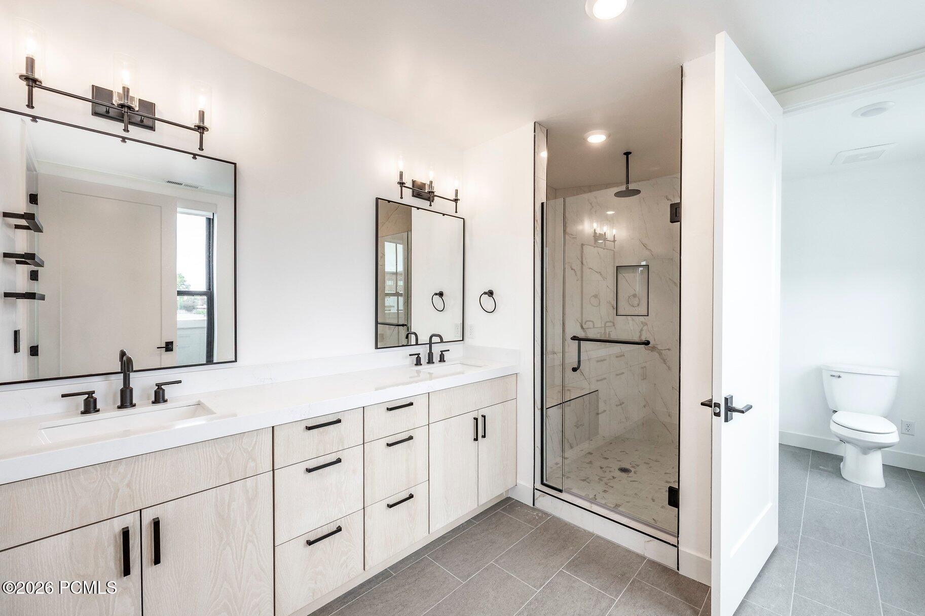 2250 E Murray Holladay Road Unit: 201
