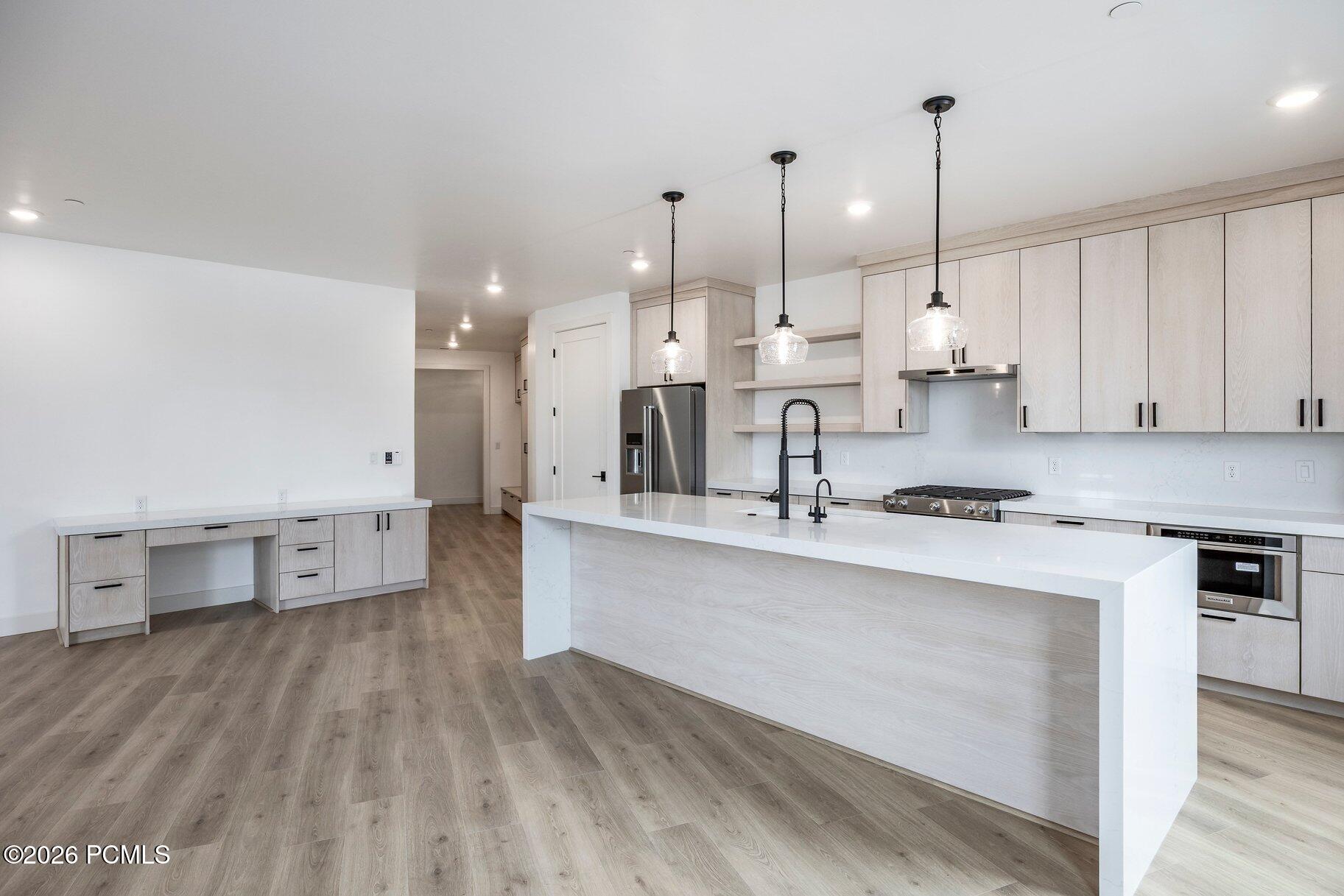 2250 E Murray Holladay Road Unit: 201