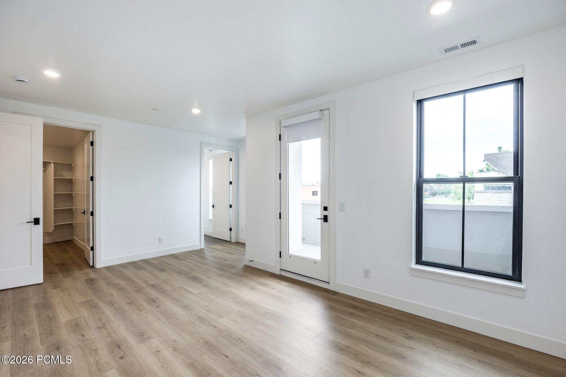 2250 E Murray Holladay Road Unit: 201