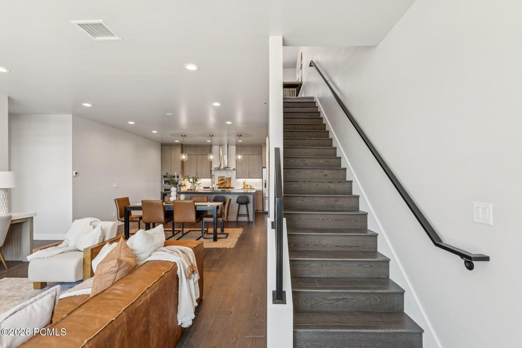 881 E Grizzly Draw Court 75