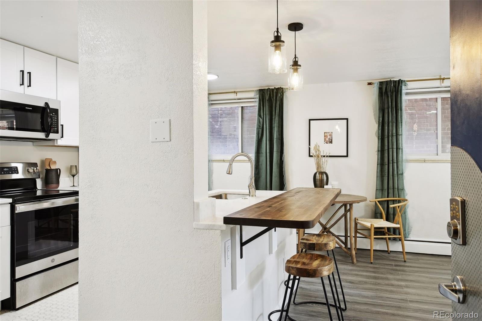 1336 N Logan Street Unit: 103