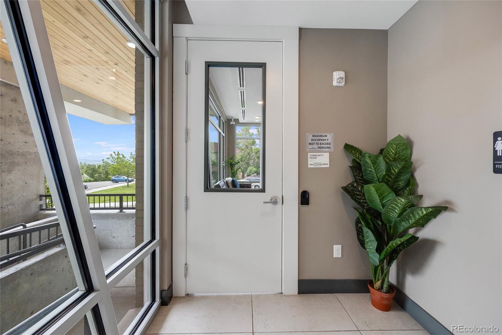 2876 W 53rd Avenue Unit: 301