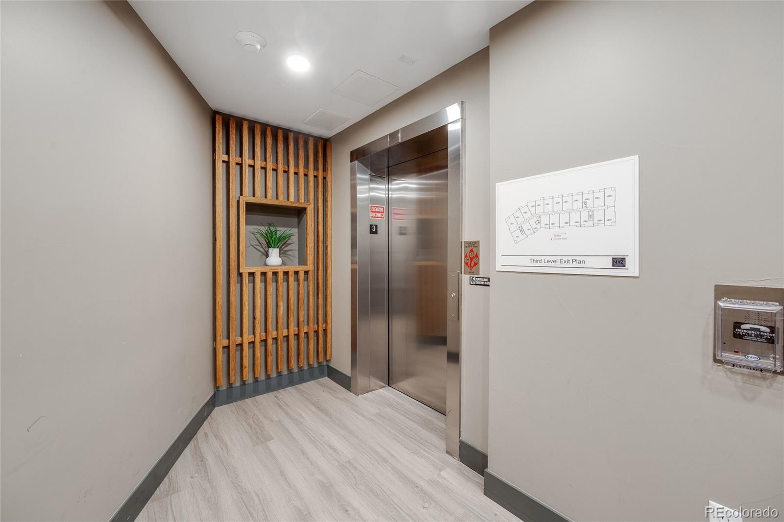 2876 W 53rd Avenue Unit: 301