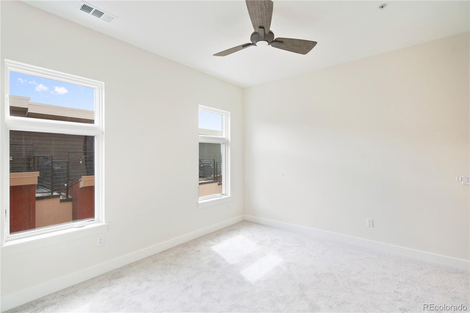 2876 W 53rd Avenue Unit: 301