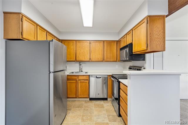 335 Wright Street Unit: 305