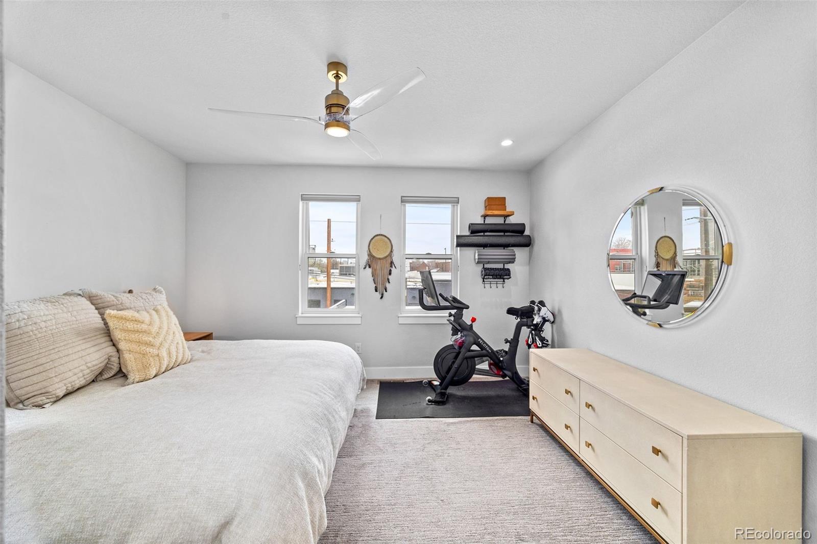 2854 California Street