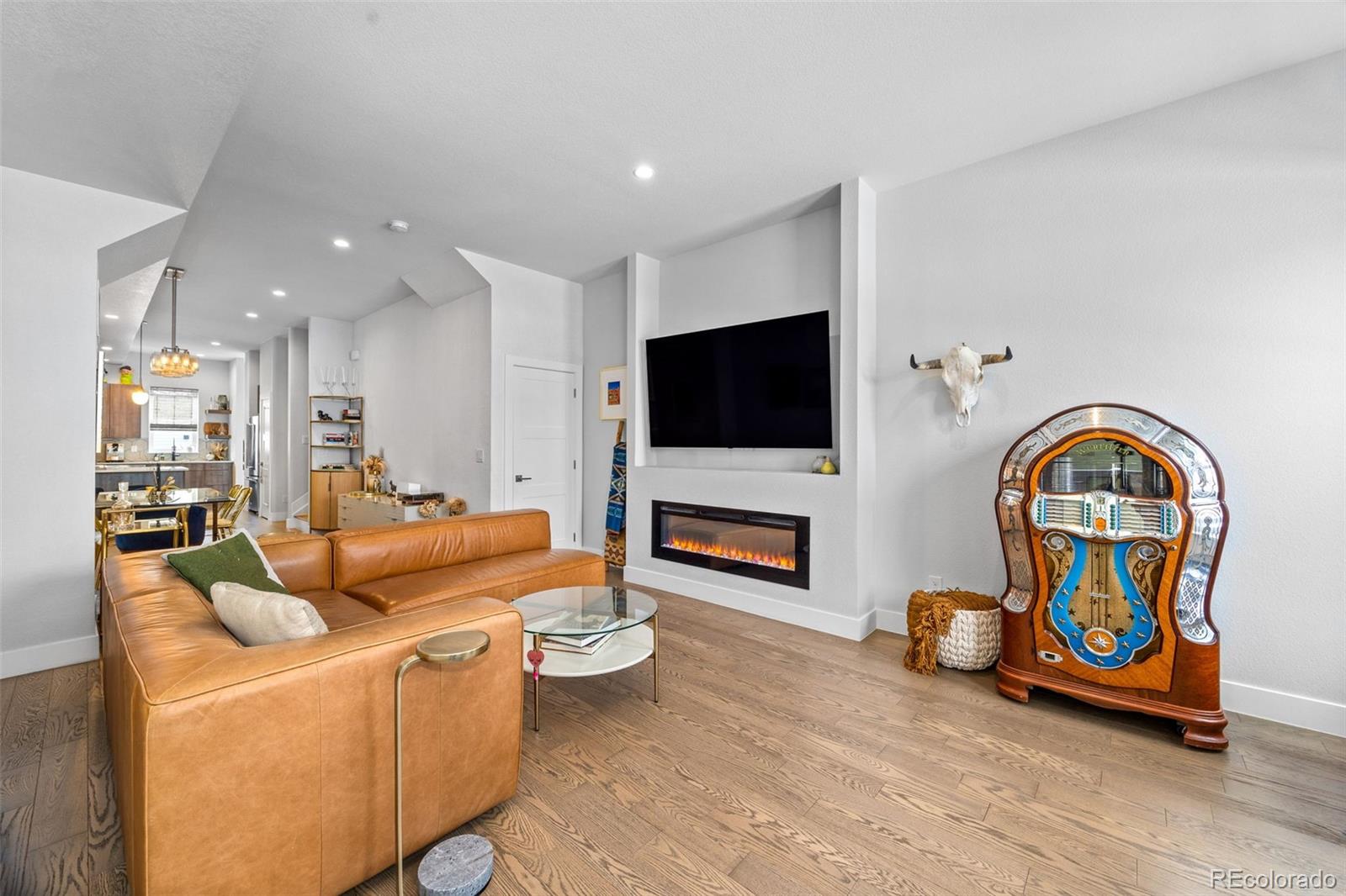 2854 California Street