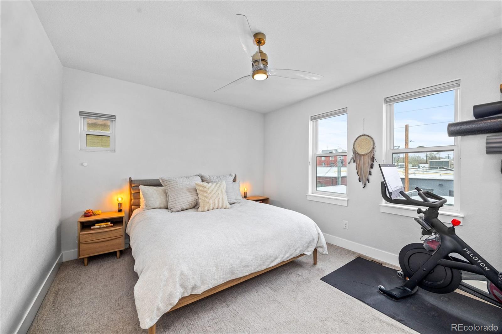 2854 California Street