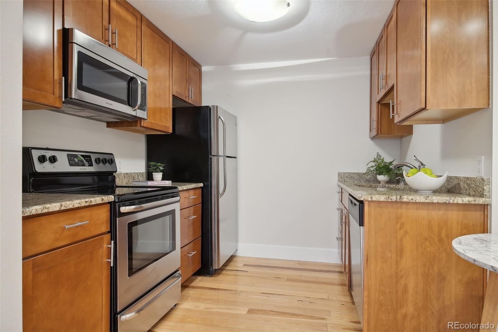 2460 W Caithness Place Unit: 101