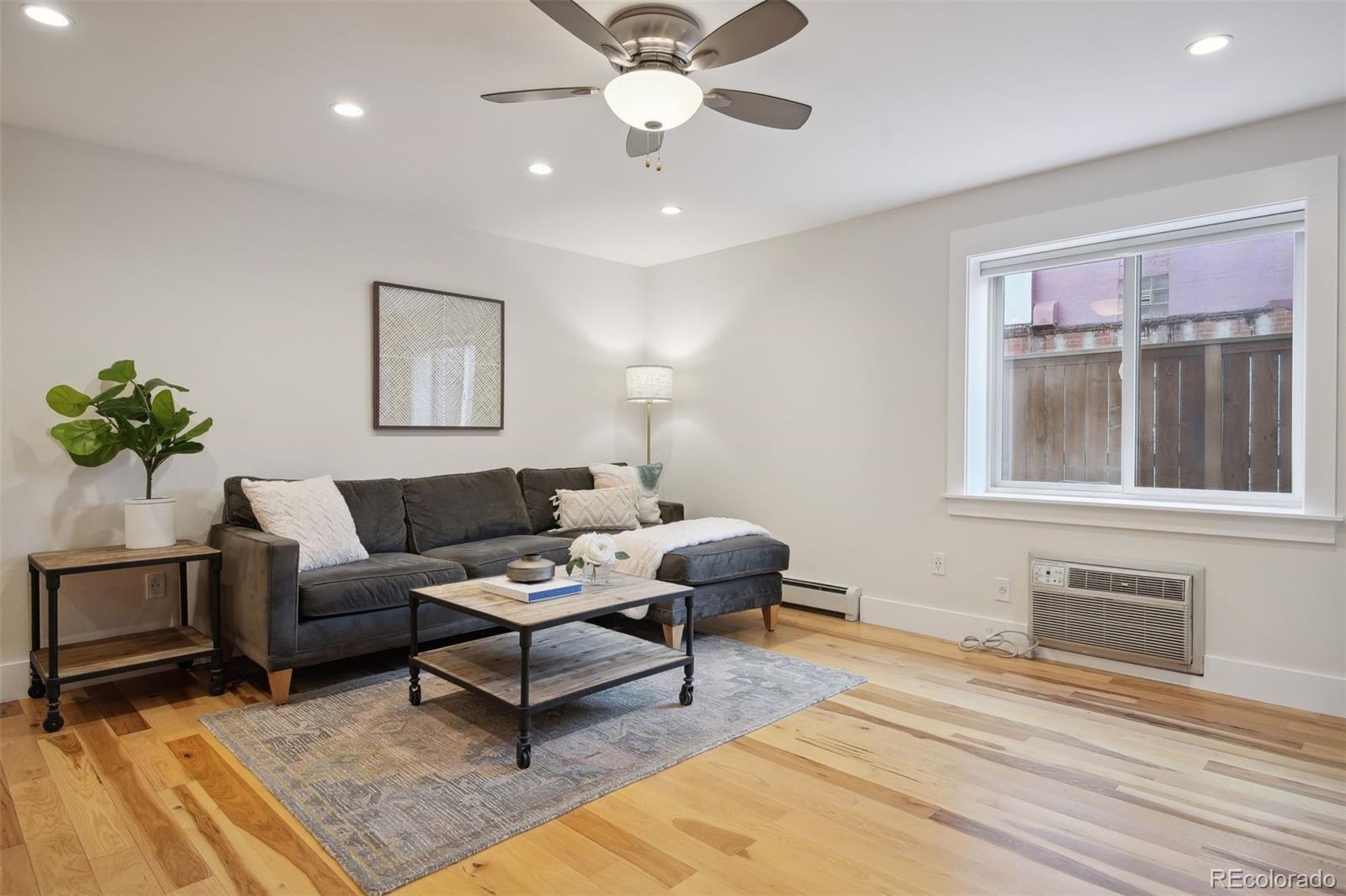 2460 W Caithness Place Unit: 101