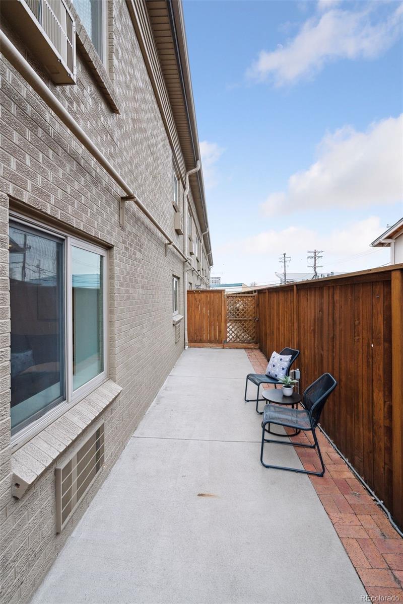 2460 W Caithness Place Unit: 101