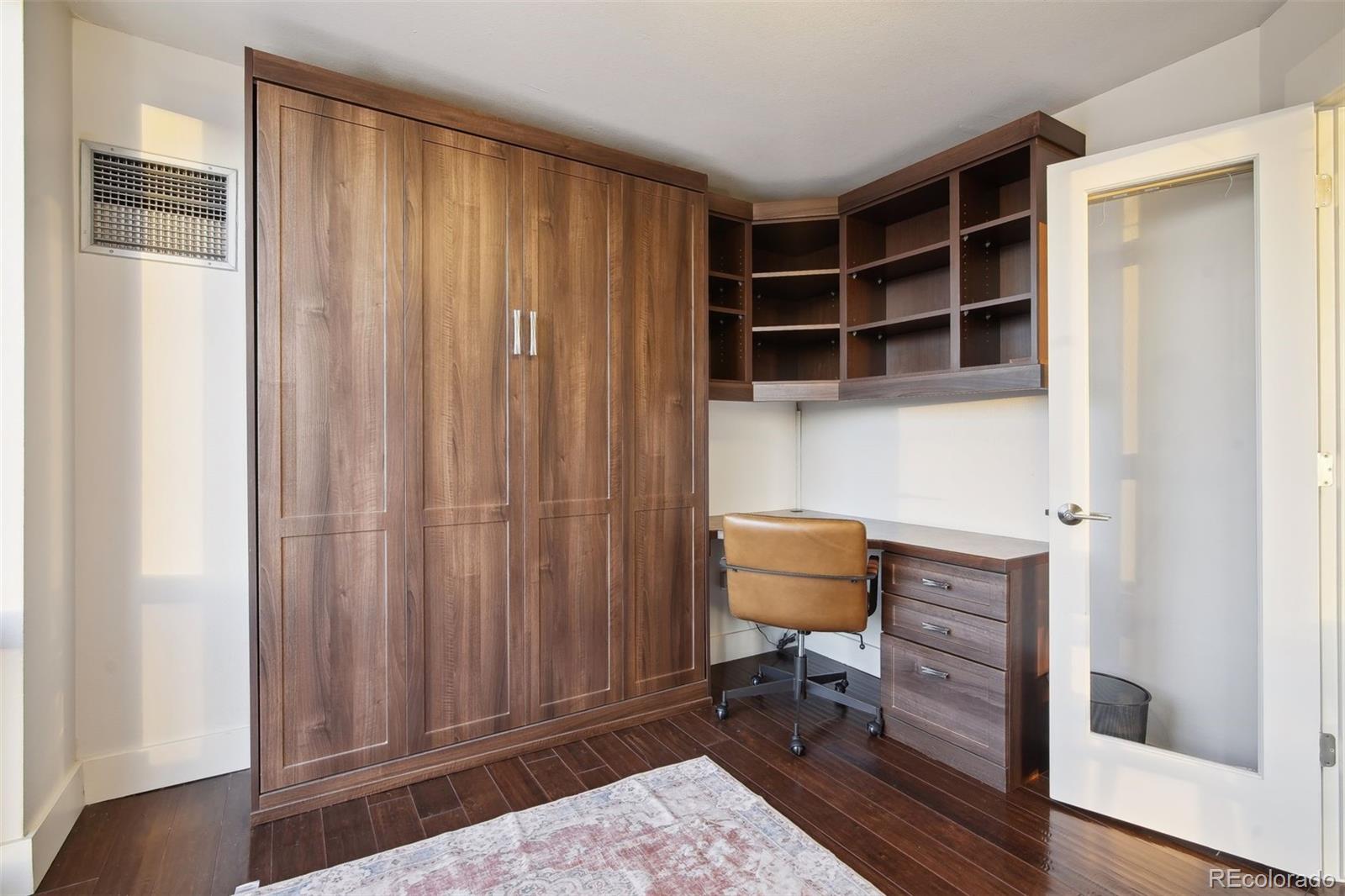 1625 Larimer Street Unit: 2901