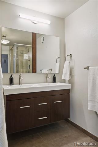 1625 Larimer Street Unit: 2901