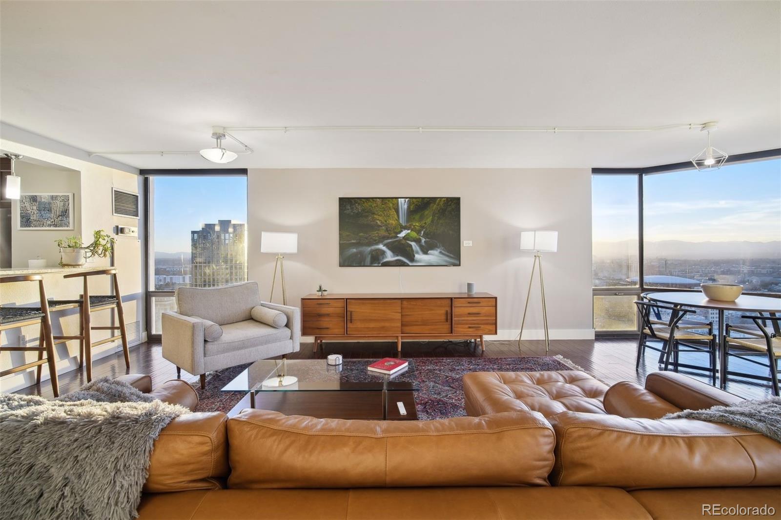 1625 Larimer Street Unit: 2901