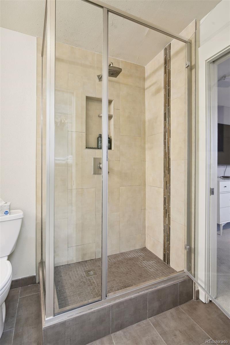 1625 Larimer Street Unit: 2901