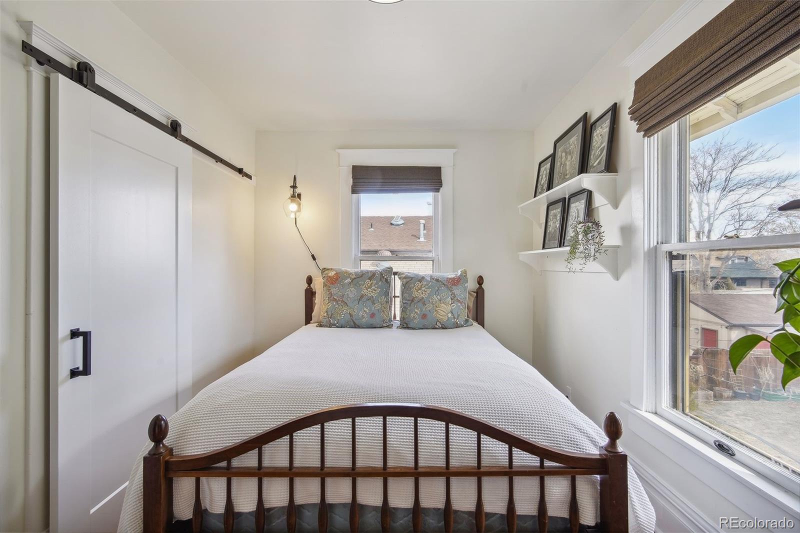 2718 N Gaylord Street