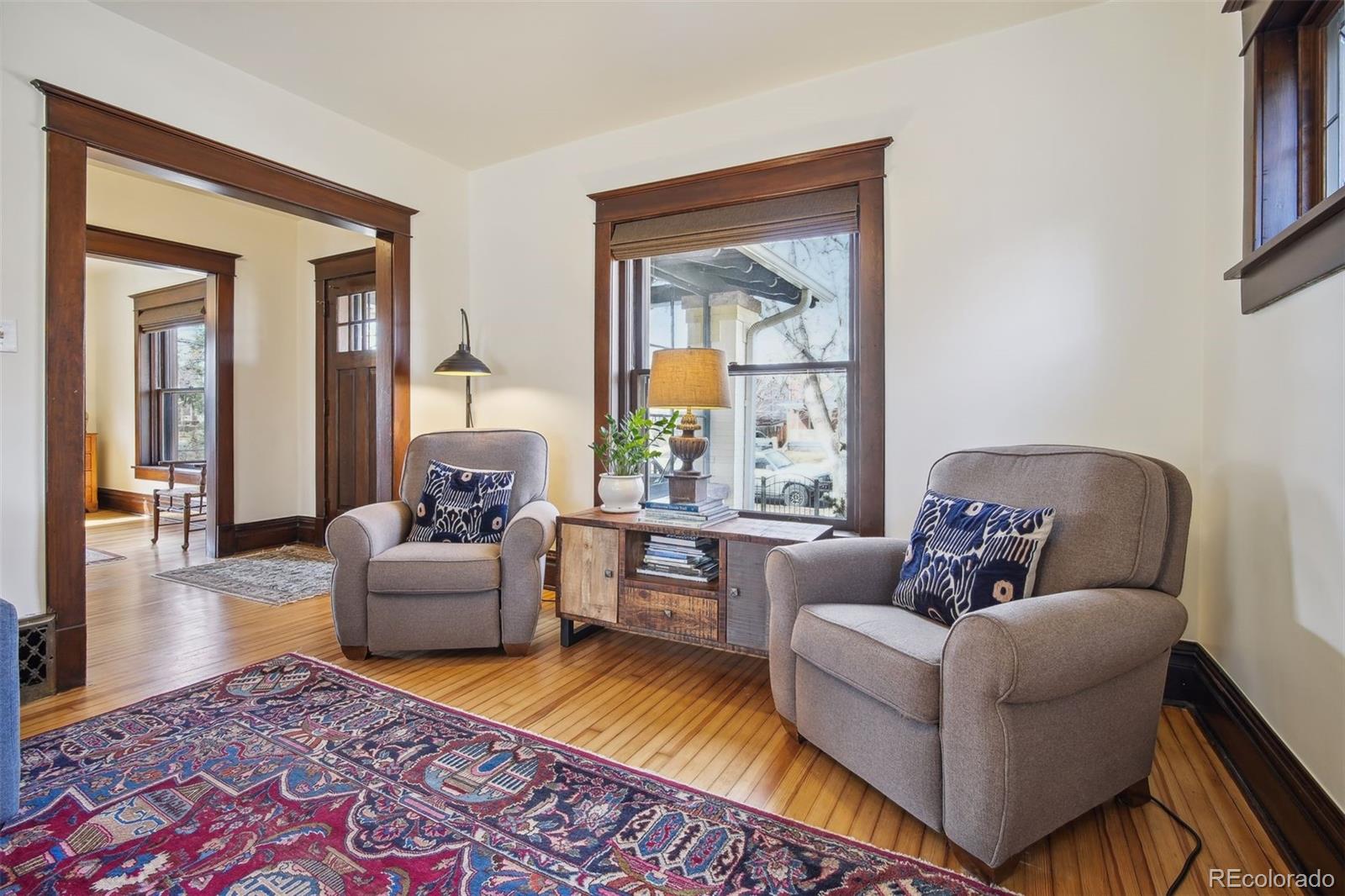 2718 N Gaylord Street