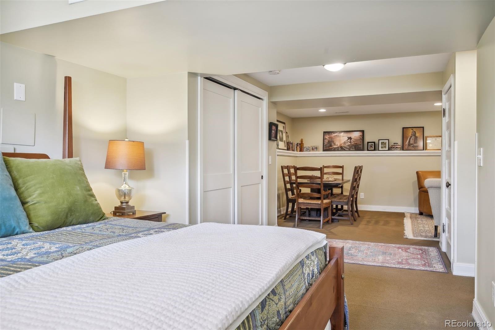 2718 N Gaylord Street