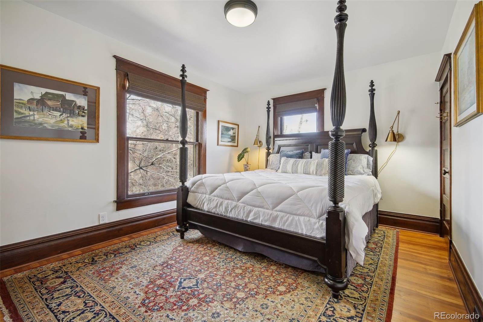 2718 N Gaylord Street