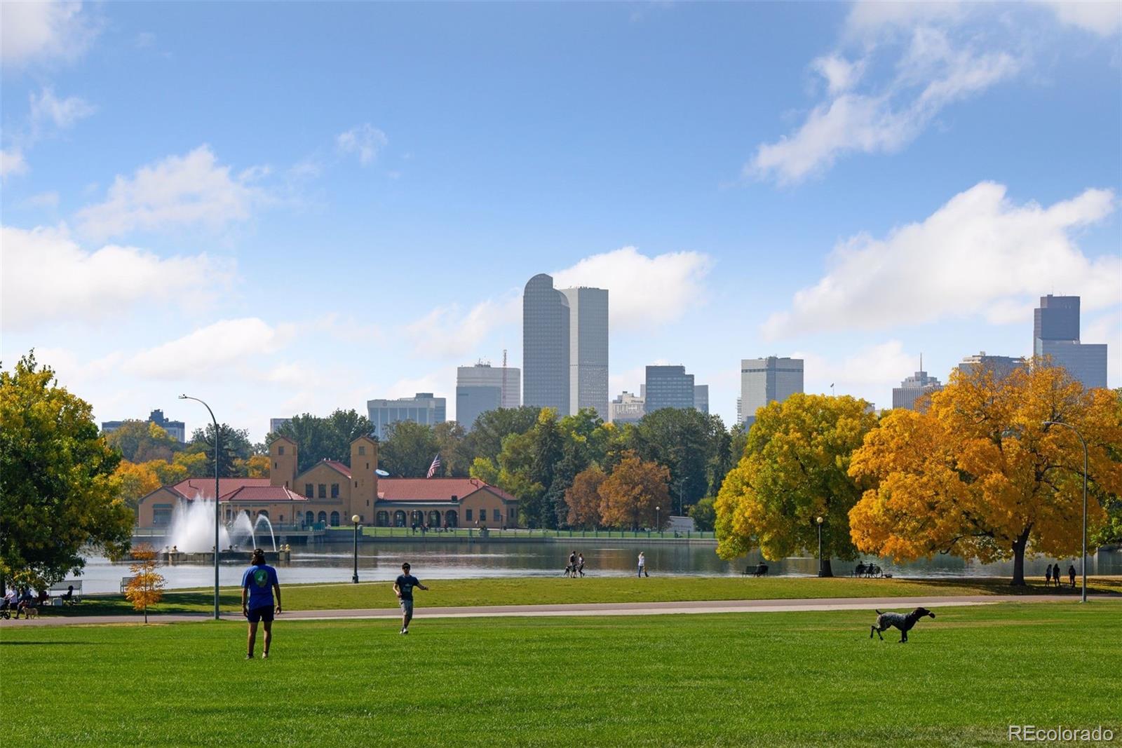 2718 N Gaylord Street