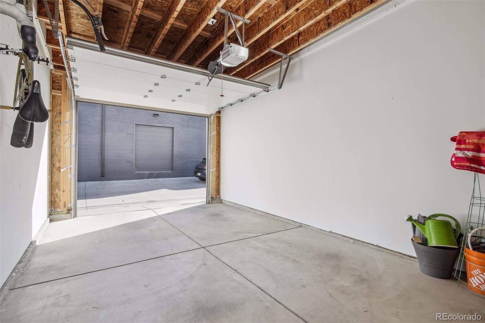 2850 California Street