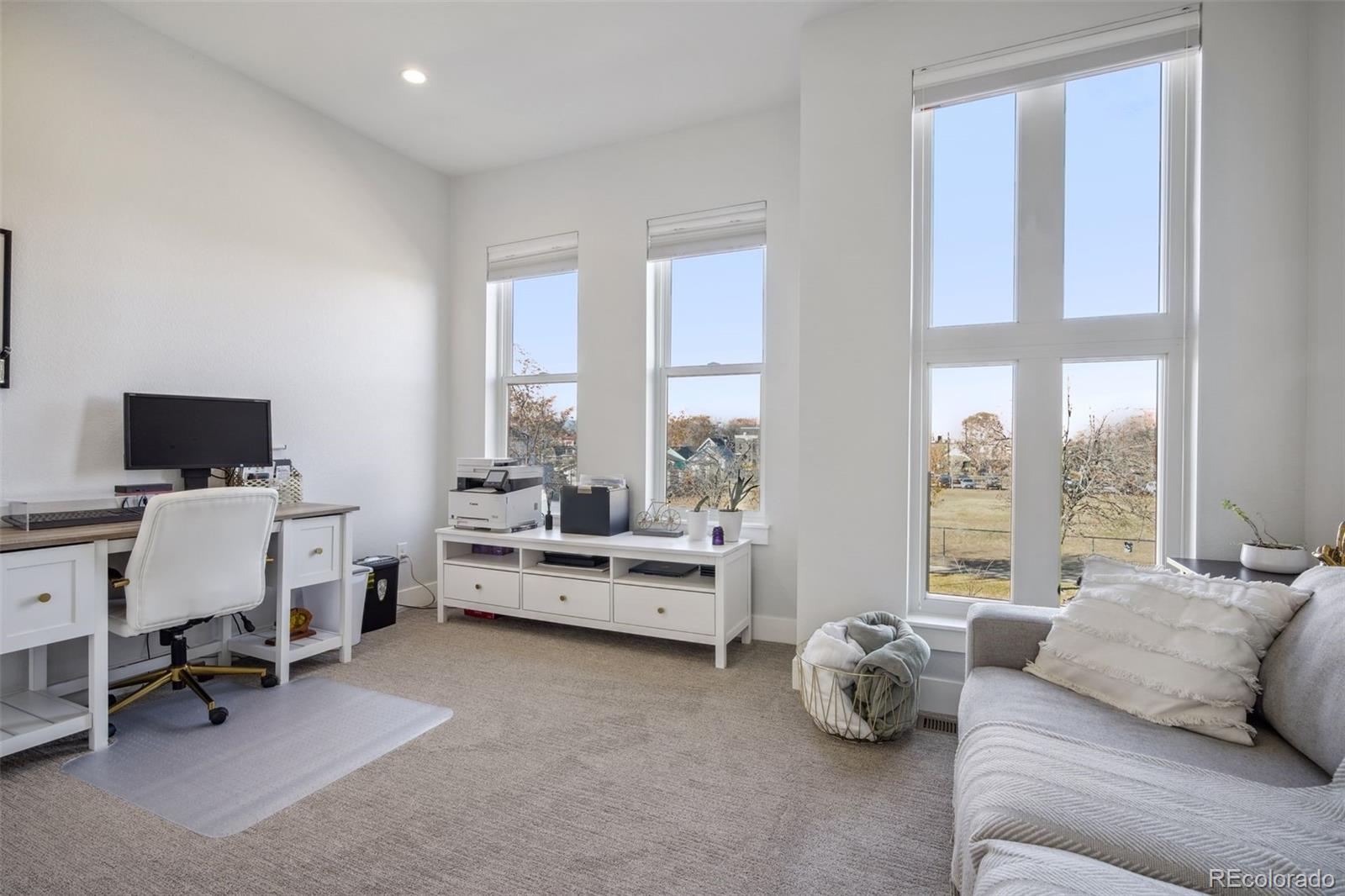 2850 California Street