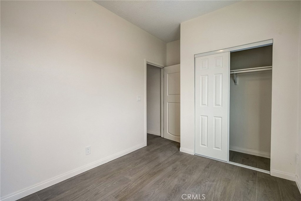 6317 S San Pedro Street