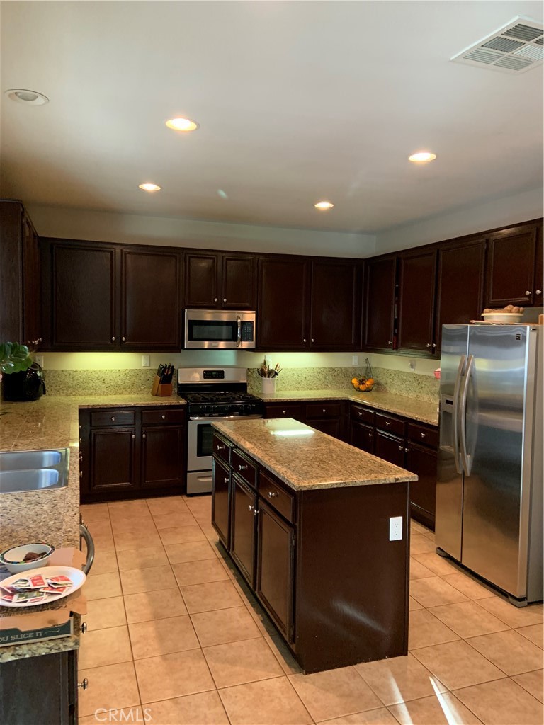 23912 Silverleaf Way