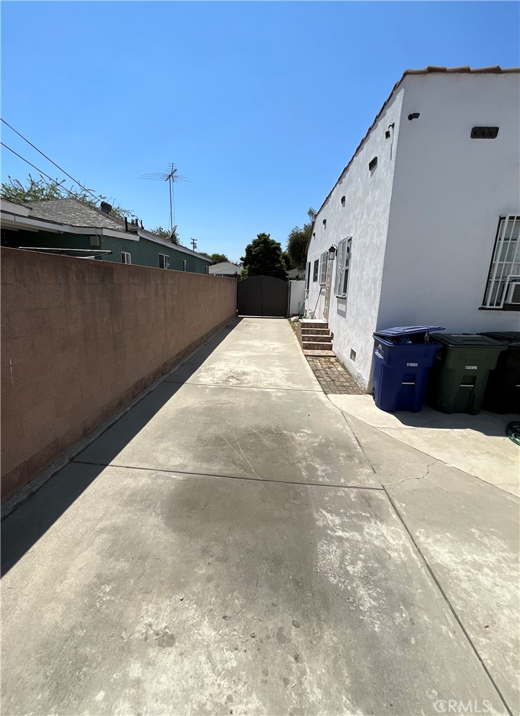 10430 San Jose Avenue