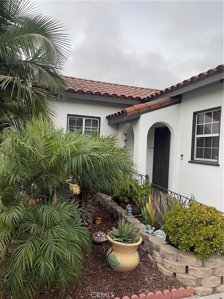 10430 San Jose Avenue