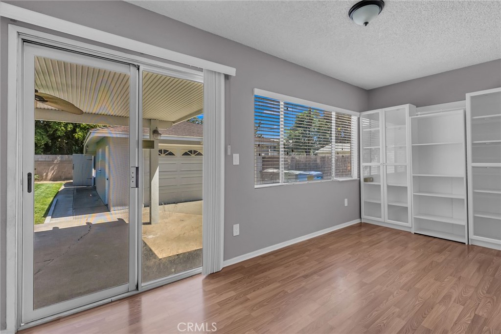 6900 Malibu Drive