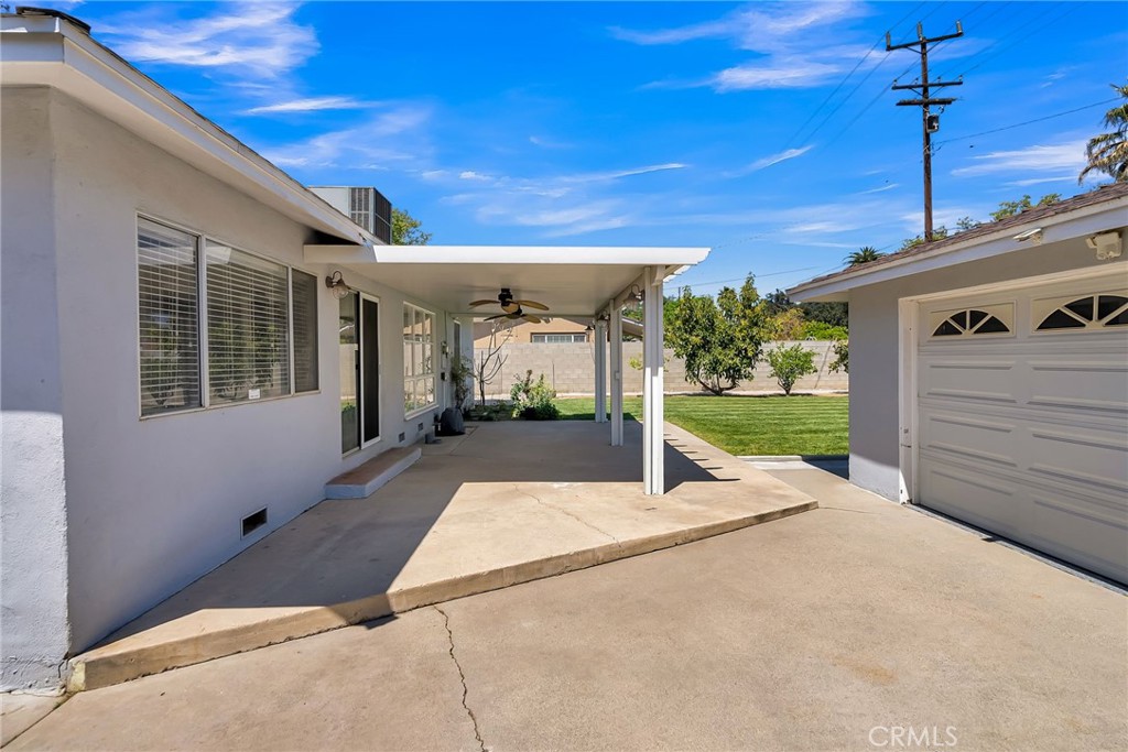 6900 Malibu Drive