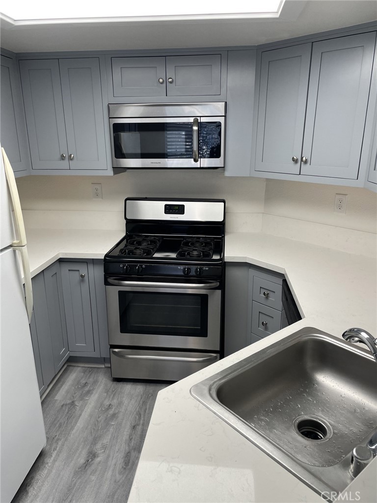 2620 Avenida Del Vista A102