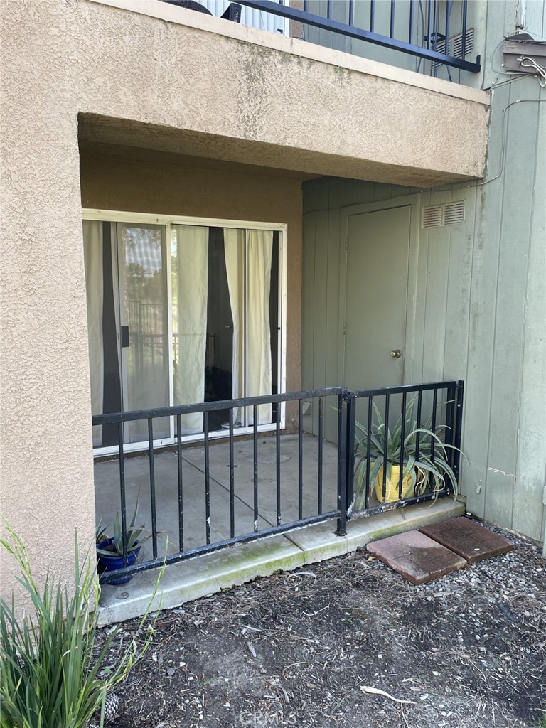 2620 Avenida Del Vista A102