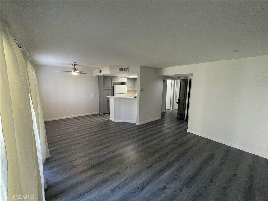 2620 Avenida Del Vista A102