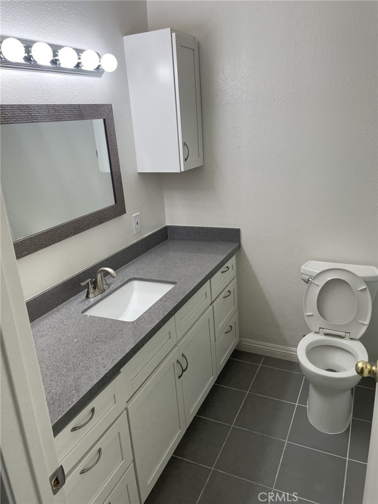 2620 Avenida Del Vista A102