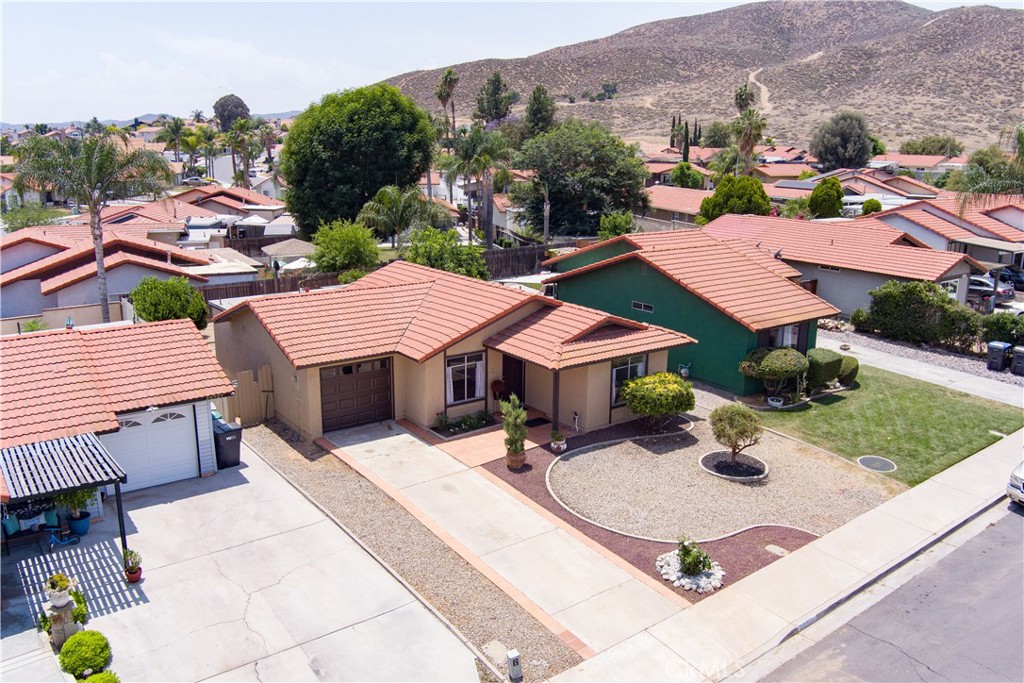 25717 Leah Lane