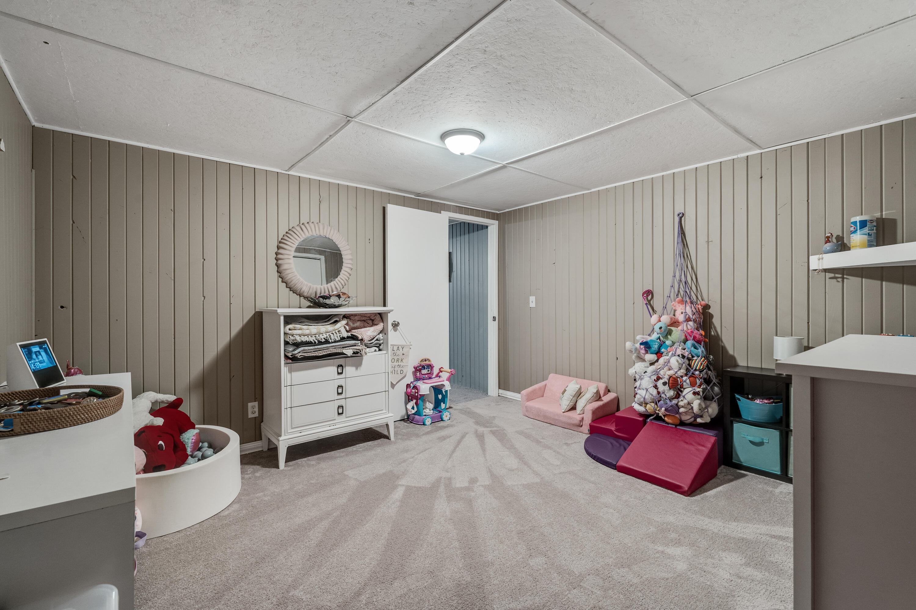 2125 Craig Ln W