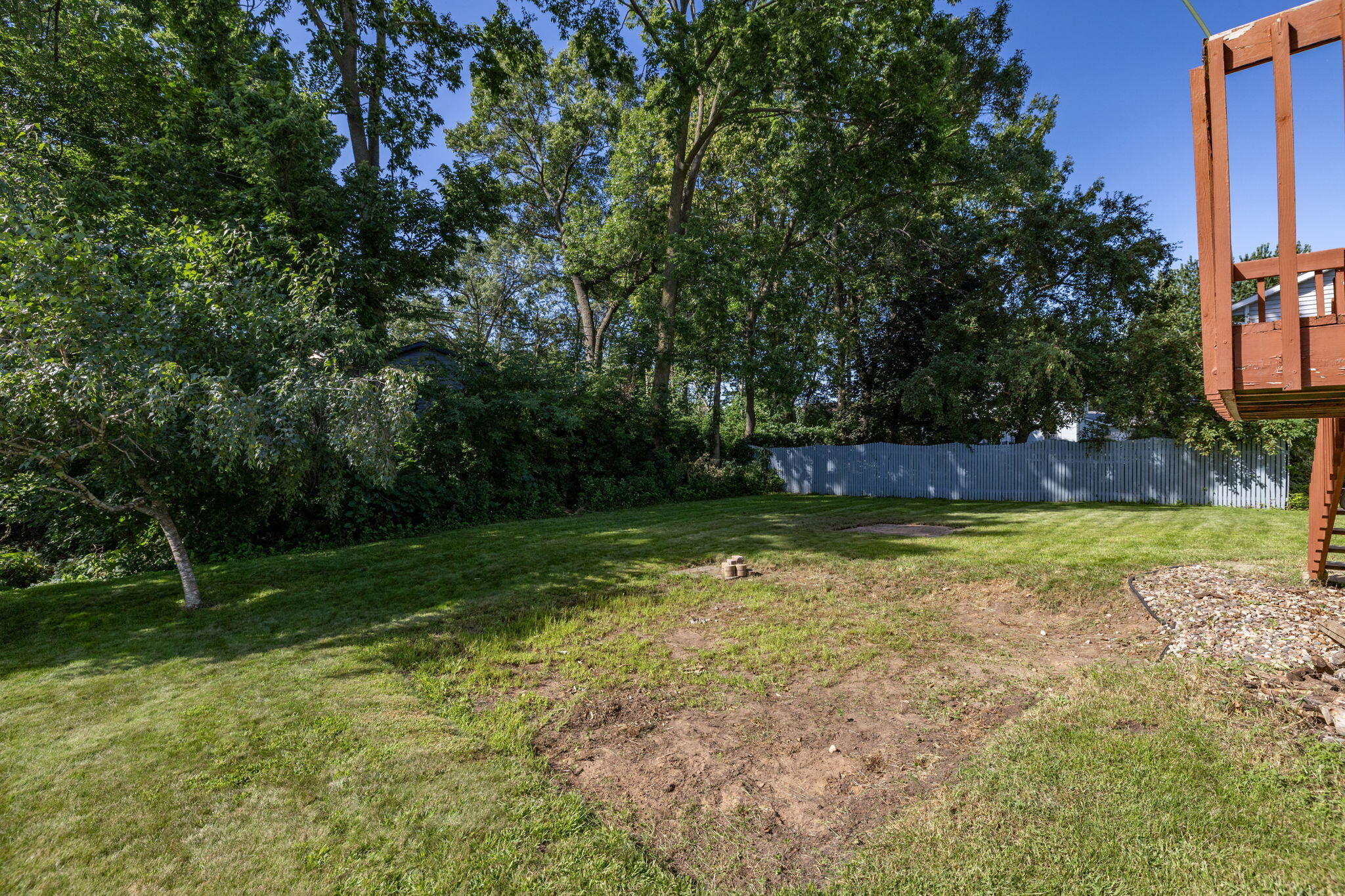 956 Westview Circle Dr
