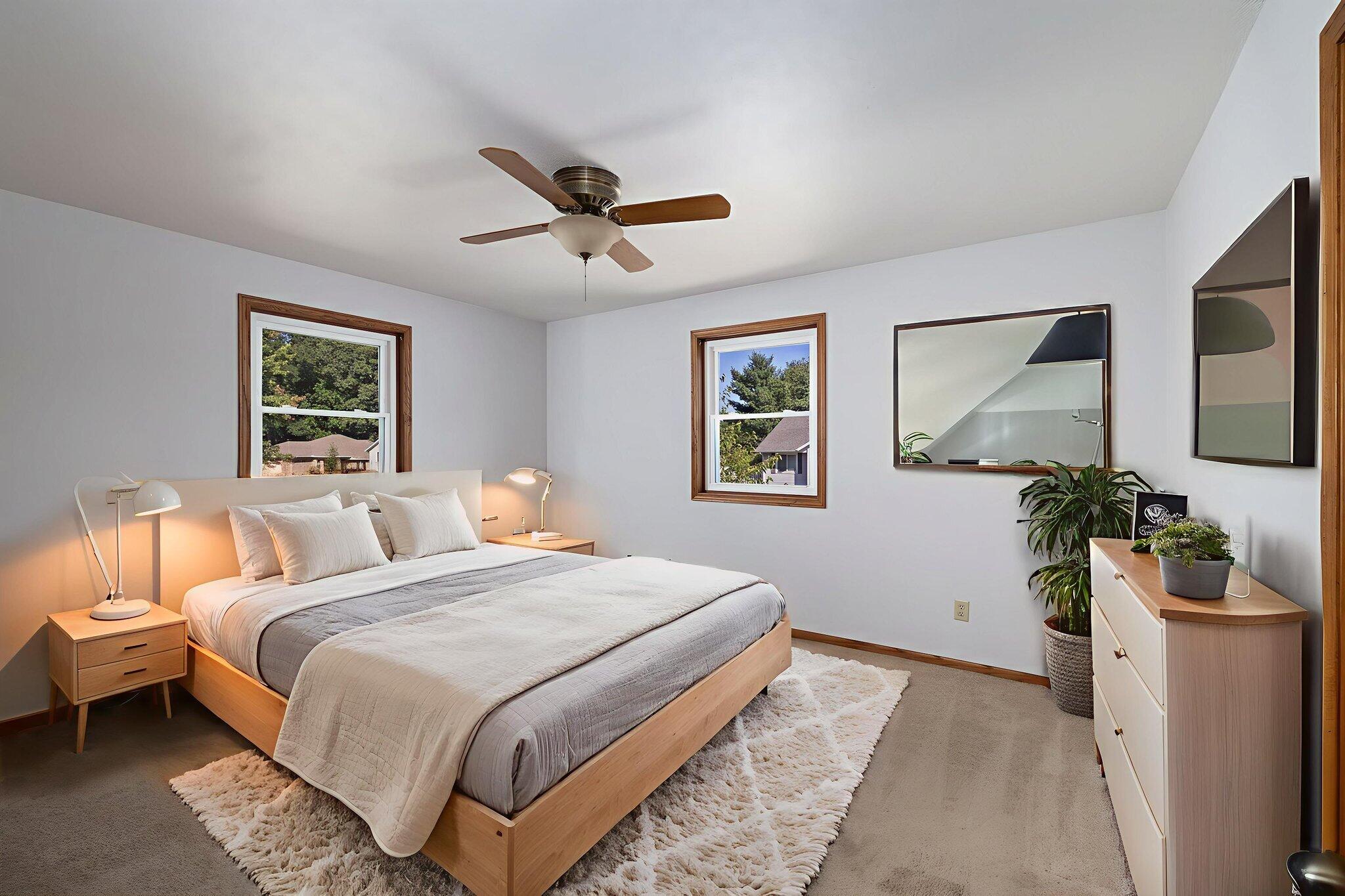 956 Westview Circle Dr