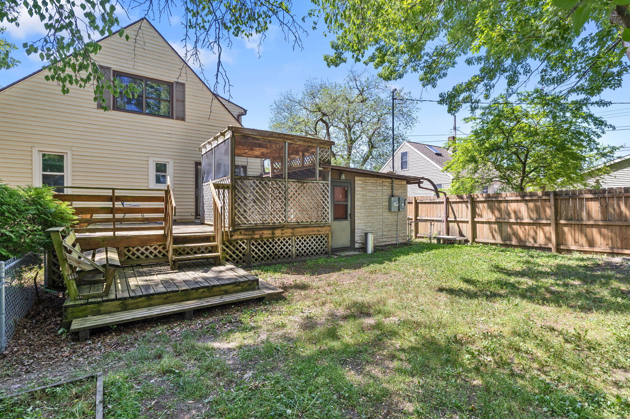 2101 Mississippi St