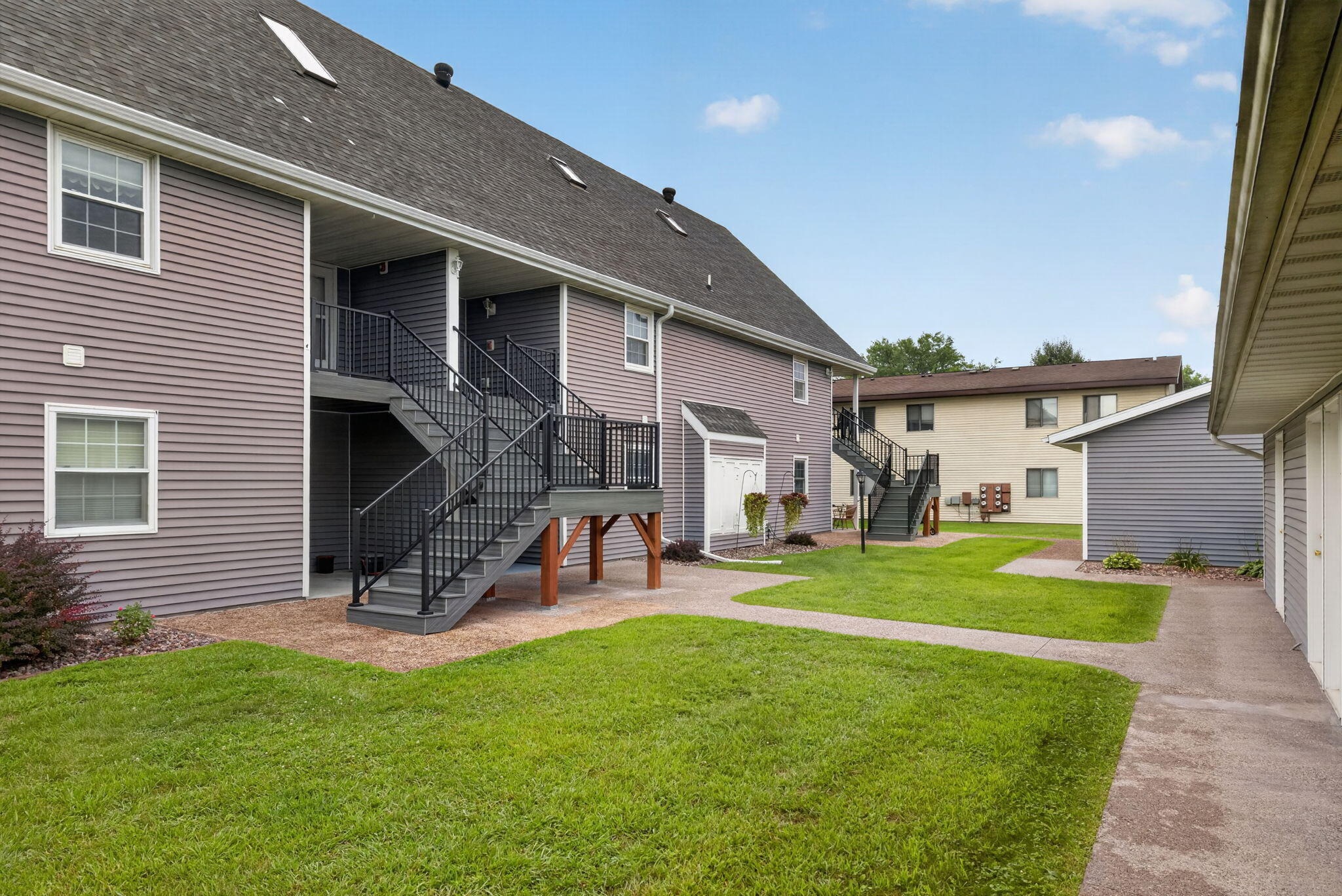 1400 Redfield St, 6