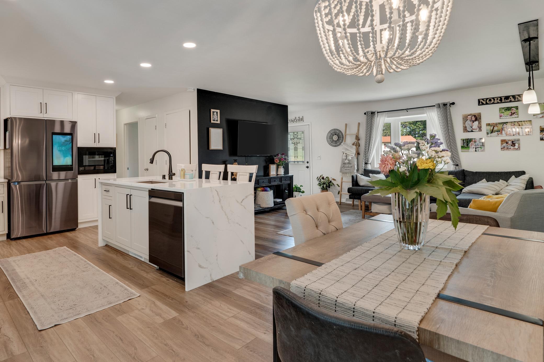 2125 Craig Lane W