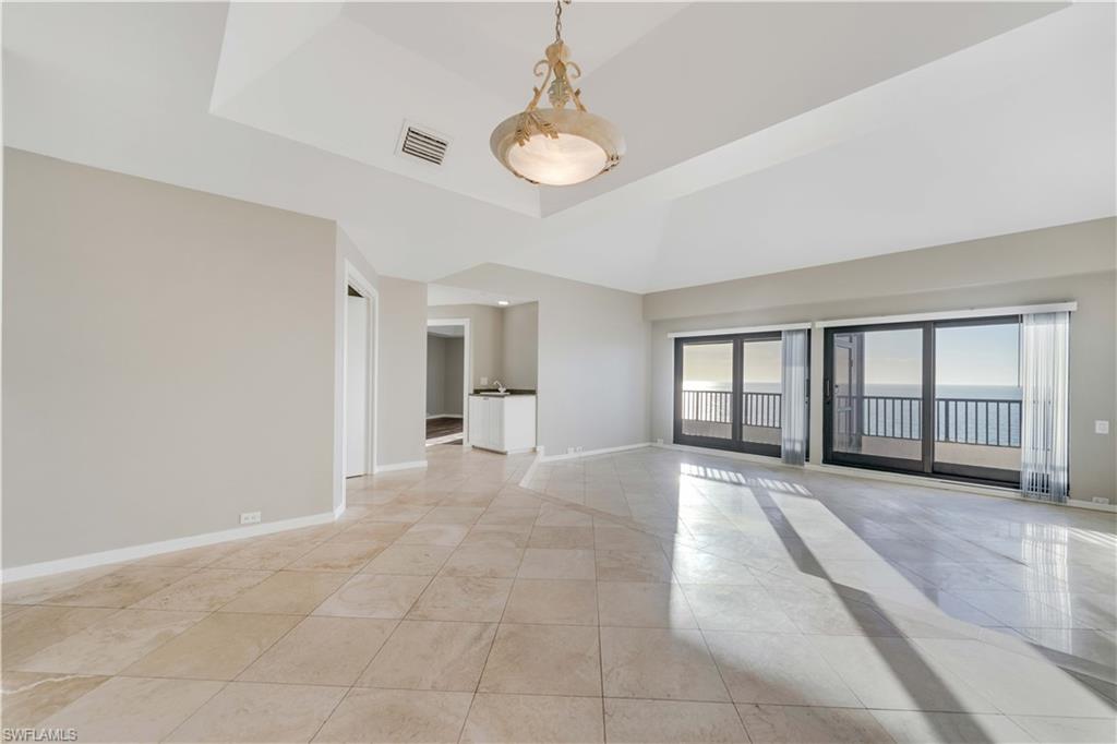 645 La Peninsula BLVD 645