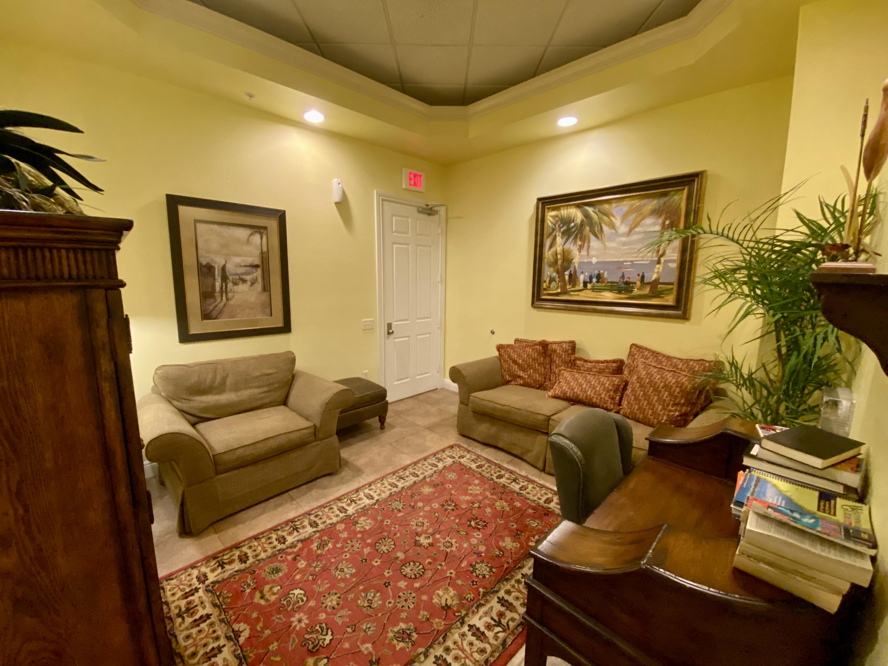 750 N COLLIER BOULEVARD