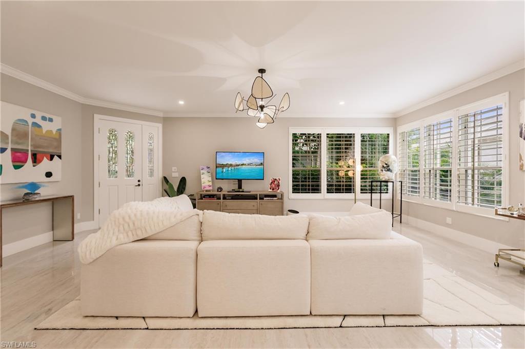 181 Colonade CIR # 1405